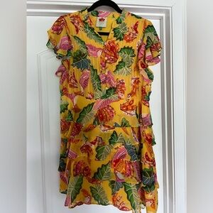 EUC yellow w beautiful birds and flowers Farm Rio dress size small